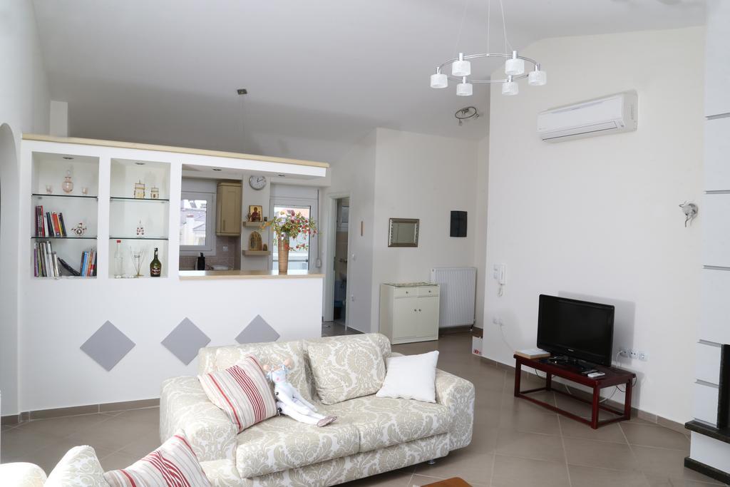 Konstantinos Luxury Apartment Keramotí Exteriér fotografie